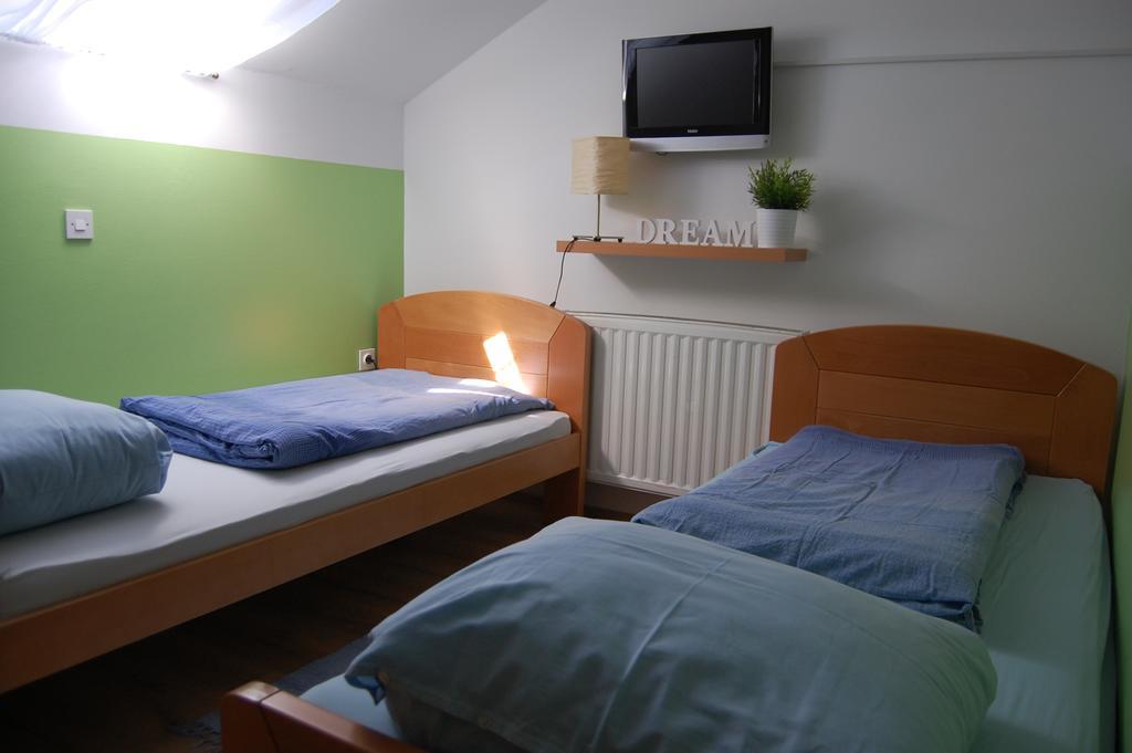 Rooms Hisa Divino Ptuj Camera foto