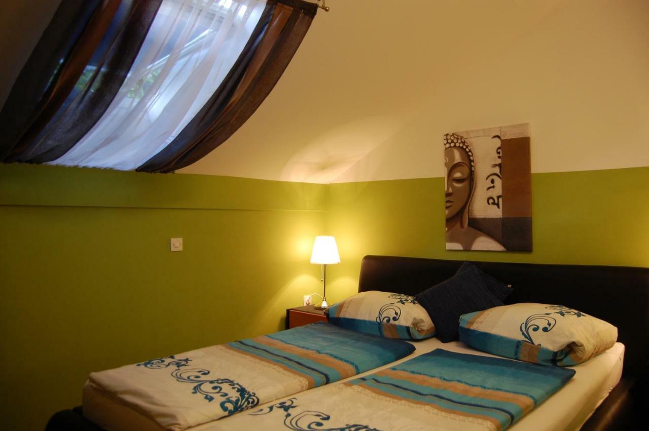Rooms Hisa Divino Ptuj Esterno foto